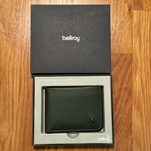 Bellroy Hide & Seek Lo Brand New in Ranger Green